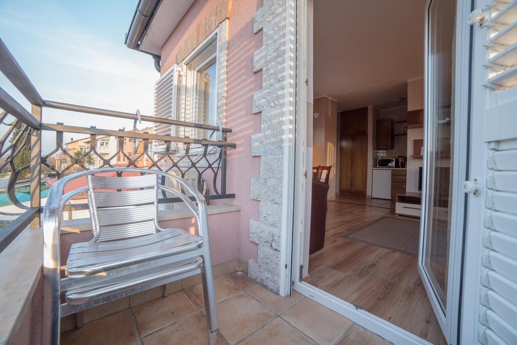 Villa Lugano Rovigno Esterno foto