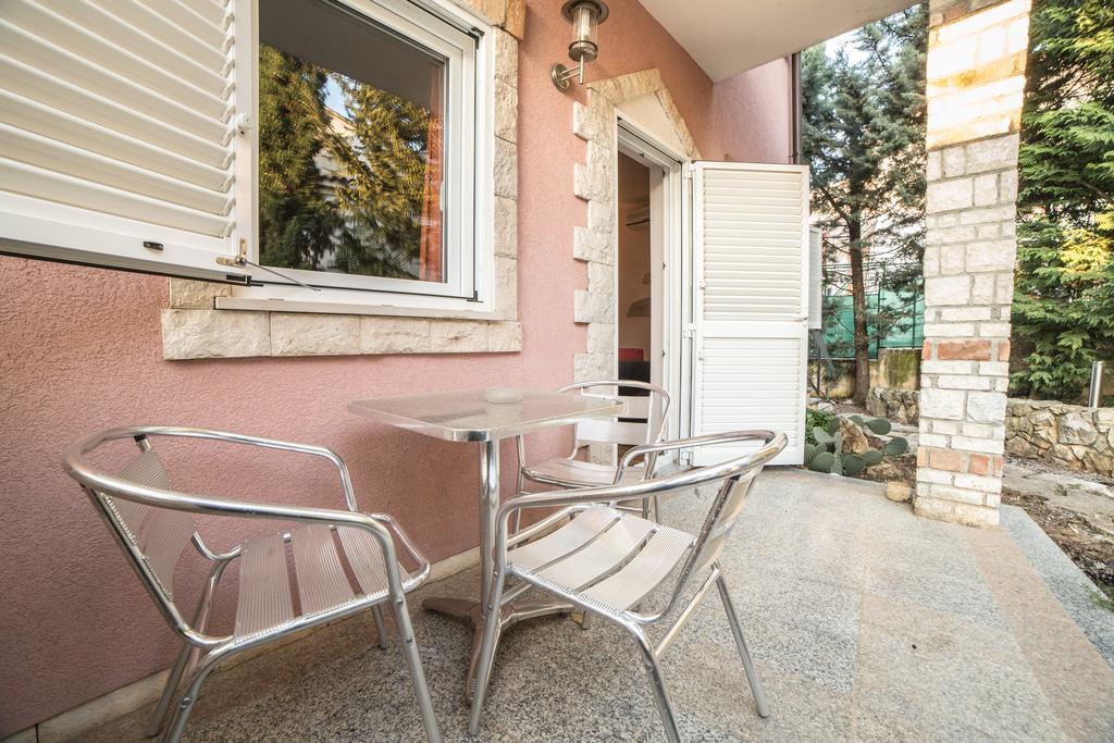 Villa Lugano Rovigno Esterno foto