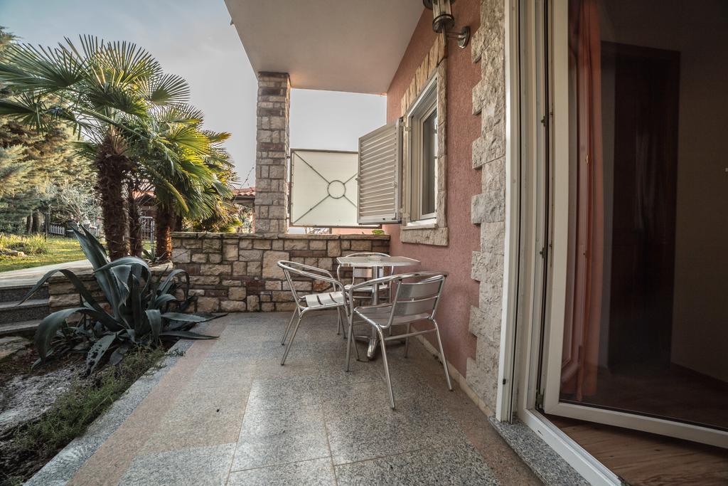 Villa Lugano Rovigno Esterno foto